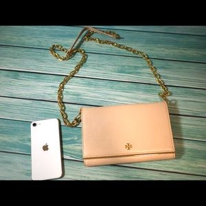 Tory Burch Robinson Crossbody Wallet